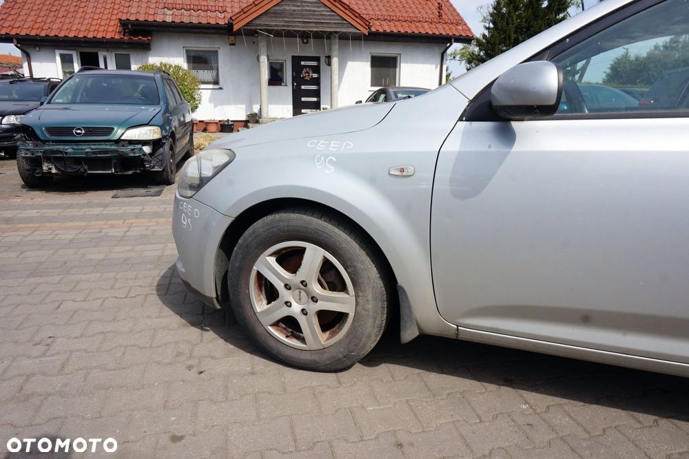 MASKA ZDERZAK BŁOTNIKI LAMPY CEED I LIFT 9S  KIA 2009-2012 SREBRNY PRZÓD KOMPLETNY - 7