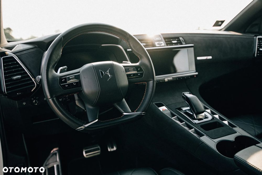 DS Automobiles DS 7 Crossback 1.6 E-Tense Performance Line + - 20
