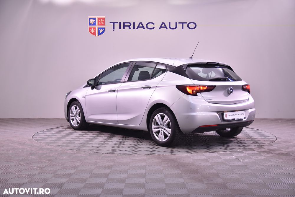 Opel Astra - 3