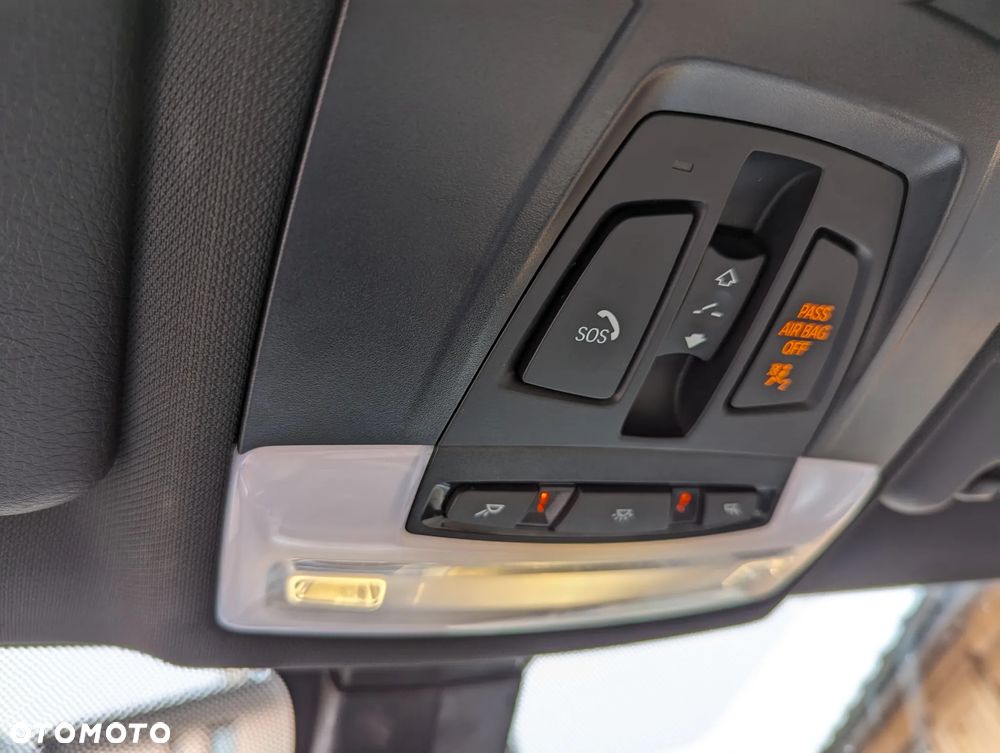 BMW X1 - 11