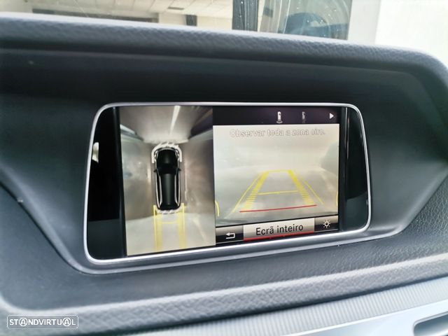 Mercedes-Benz E 300 Bluetec Hybrid Avantgarde - 13
