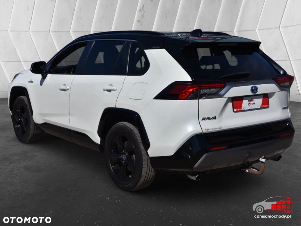 Toyota RAV4 - 8
