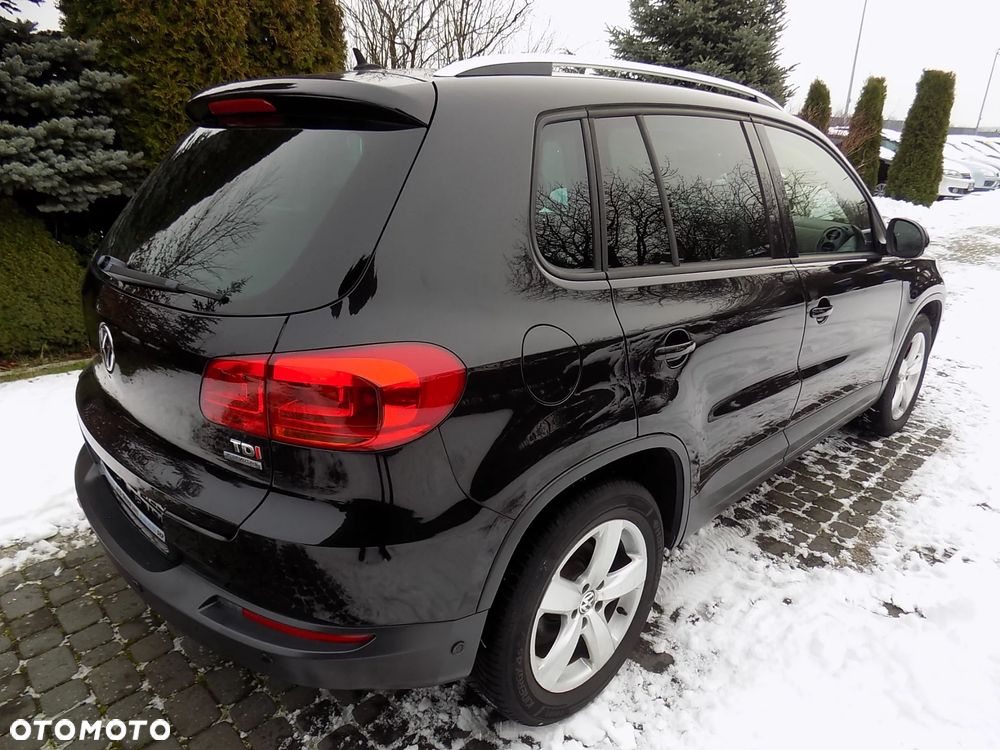Volkswagen Tiguan - 2