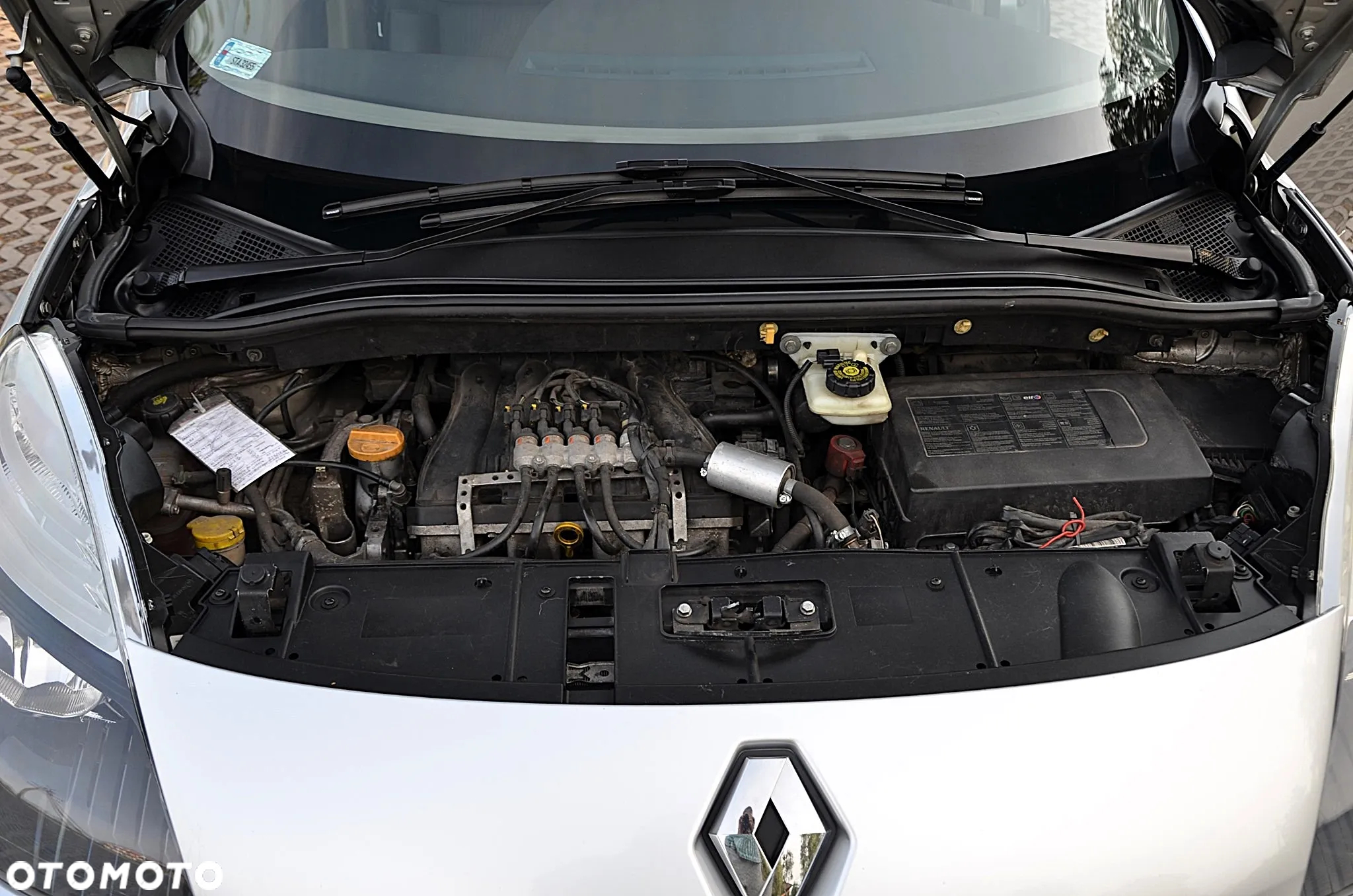 Renault Scenic 2.0 16V Expression - 25