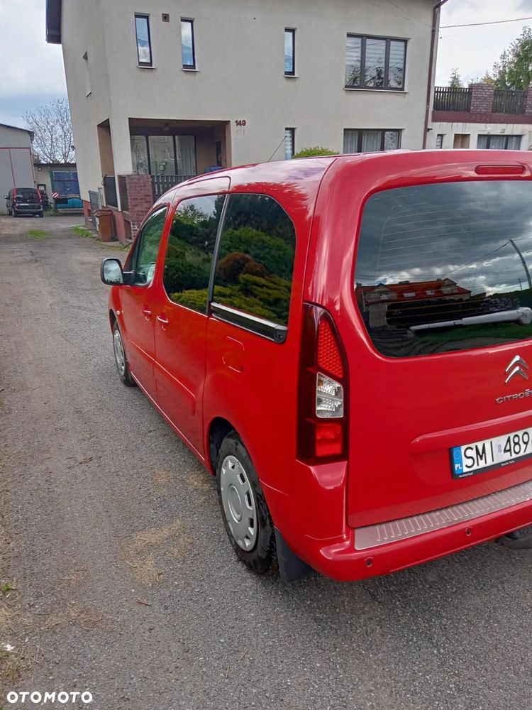 Citroën Berlingo Multispace e-HDi 90 FAP EGS6 Exclusive - 3
