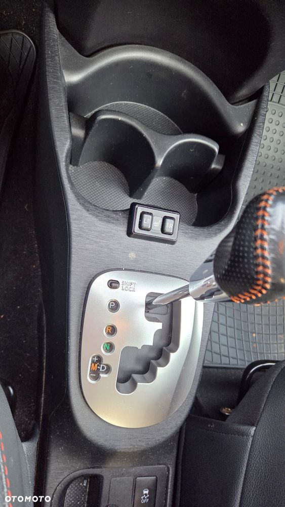 Toyota Yaris 1.33 Sol MS - 11