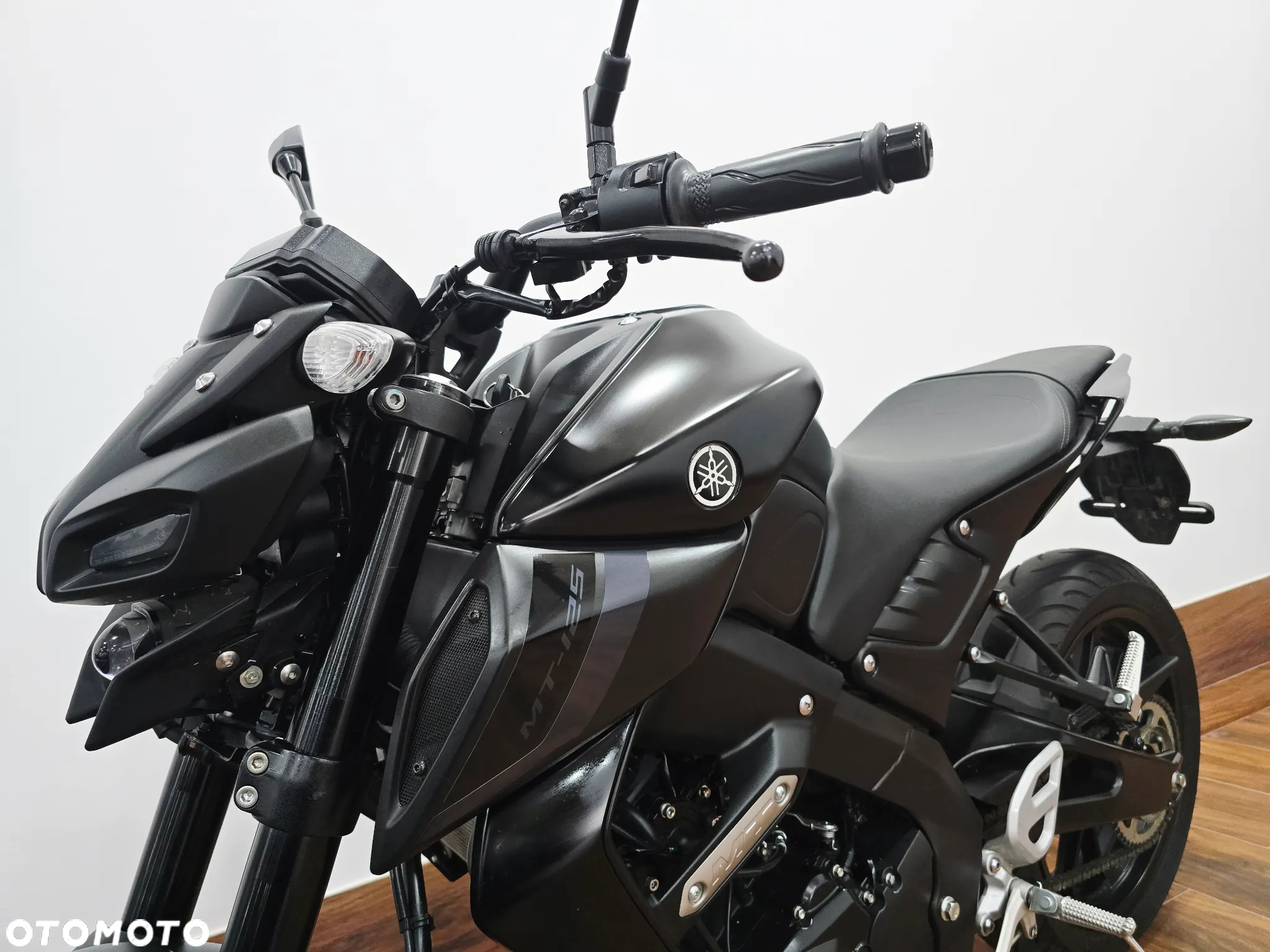 Yamaha MT - 4