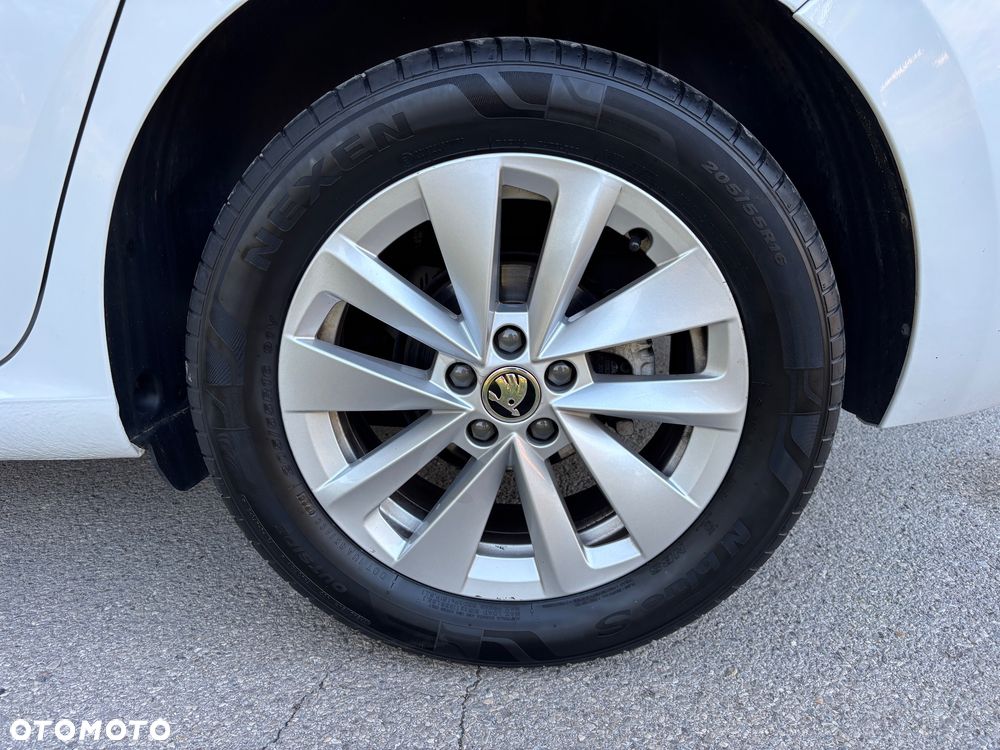 Skoda Scala 1.0 TSI Ambition DSG - 21