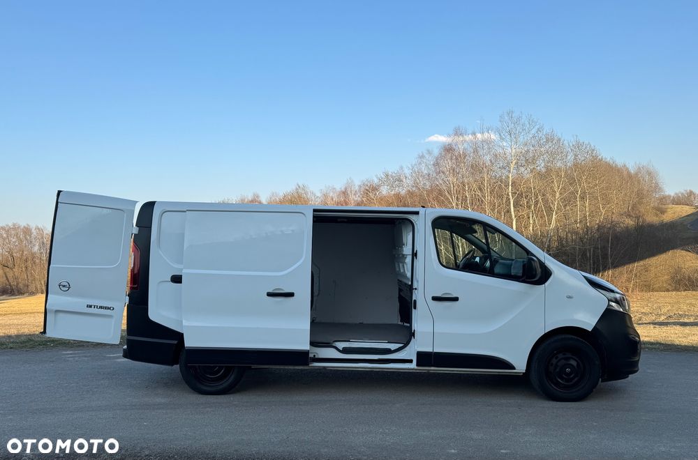 Opel Viearo - 23