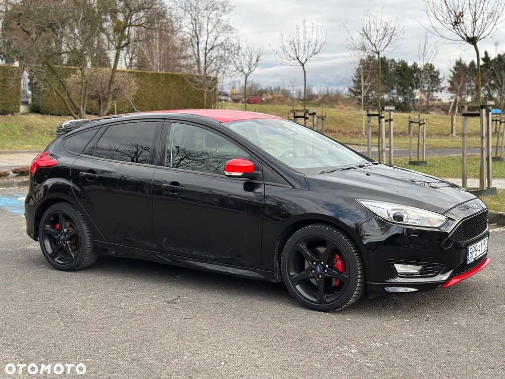 Ford Focus 1.5 EcoBoost STart-Stopp-System ST-LINE - 12