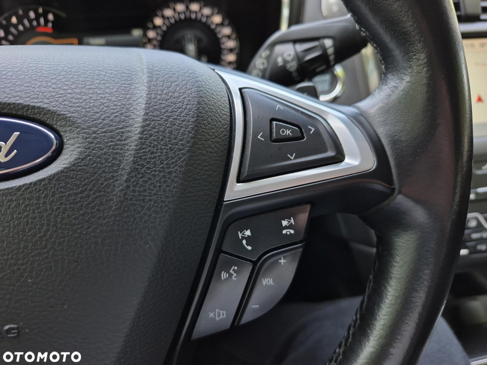 Ford Mondeo 2.0 TDCi Titanium PowerShift - 25