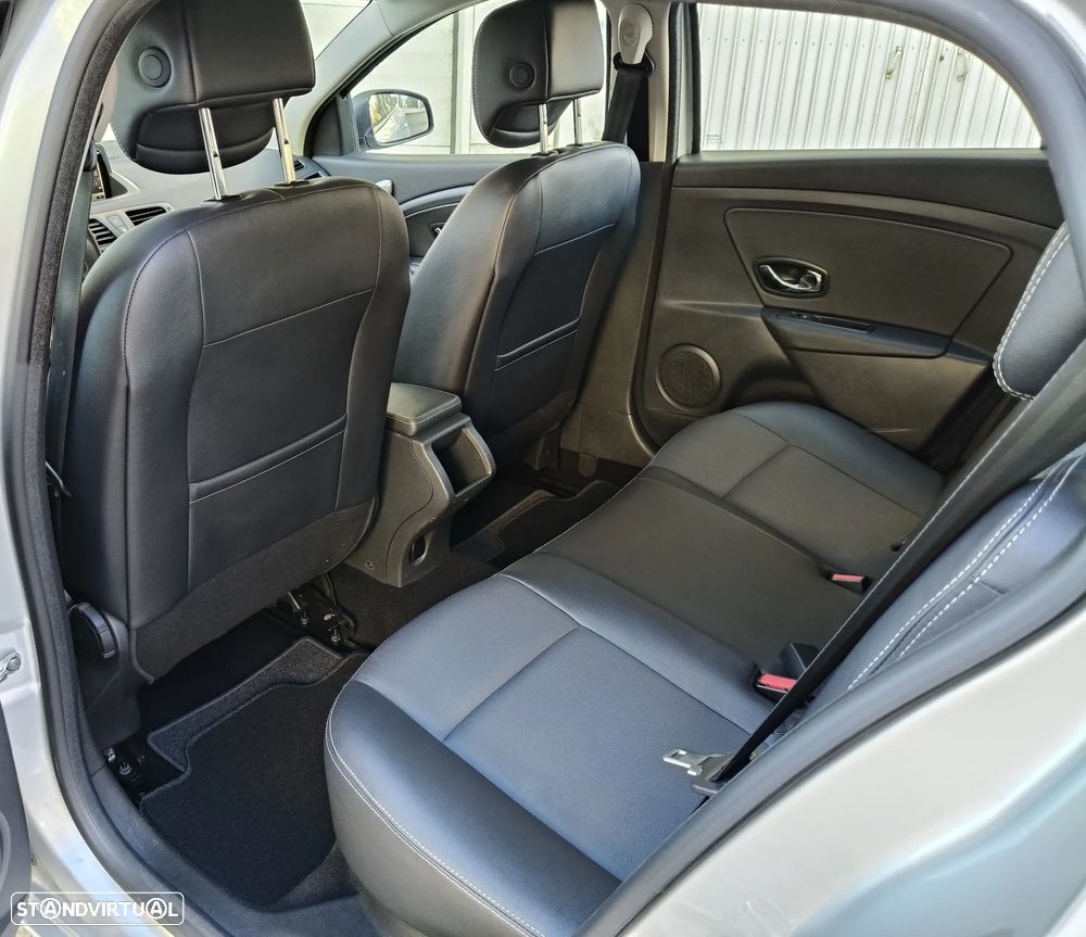 Renault Mégane Sport Tourer 1.5 dCi Dynamique S SS - 22