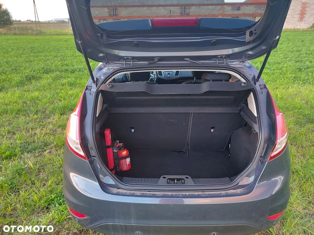 Ford Fiesta - 7