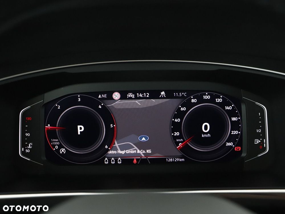 Volkswagen Tiguan - 16