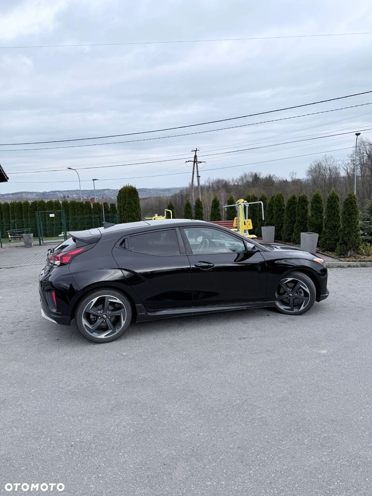 Hyundai Veloster - 6