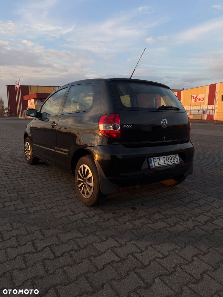Volkswagen Fox - 3