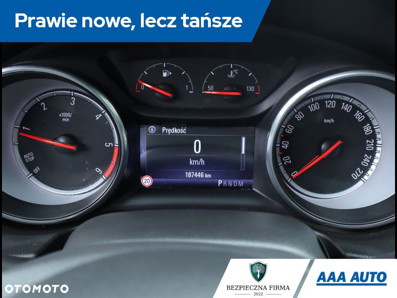 Opel Insignia - 12