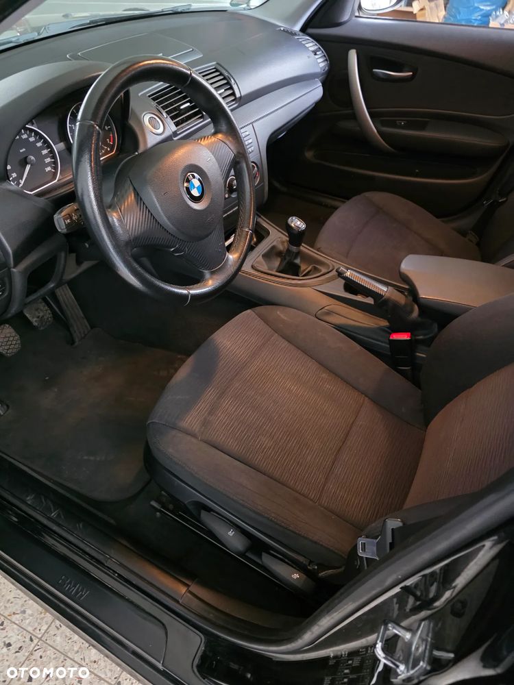 BMW Seria 1 116i - 18