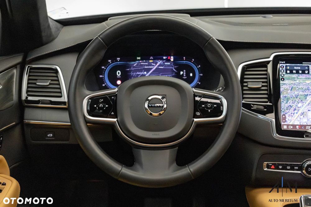 Volvo XC 90 B5 D AWD Ultimate Bright - 19