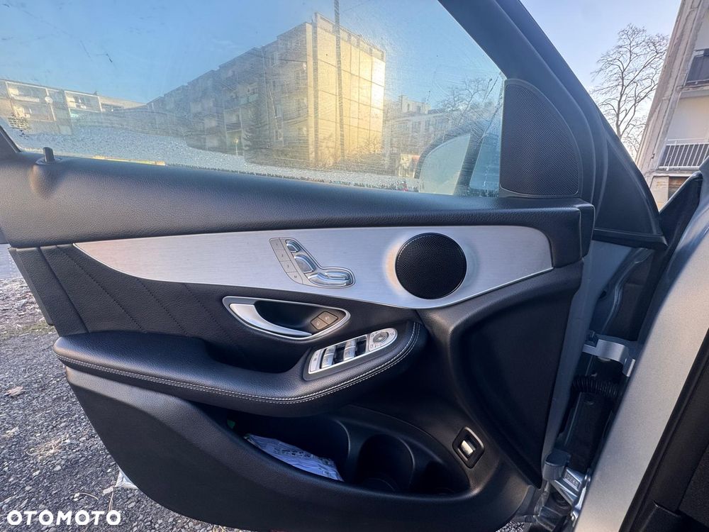 Mercedes-Benz GLC 220 d 4Matic 9G-TRONIC - 14