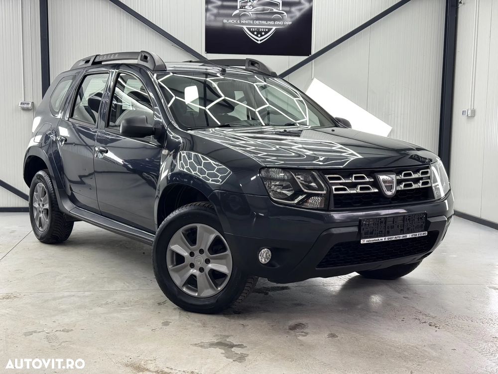Dacia Duster 1.6 4x2 Laureate - 1