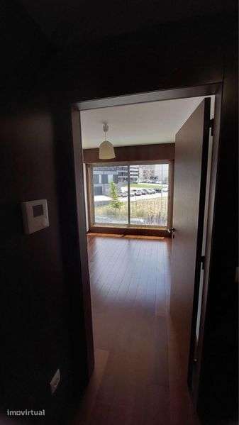 Arrendamento de apartamento junto ao s.joao - Grande imagem: 2/10