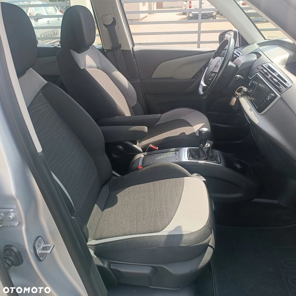 Citroën C4 Picasso BlueHDi 150 Intensive - 21