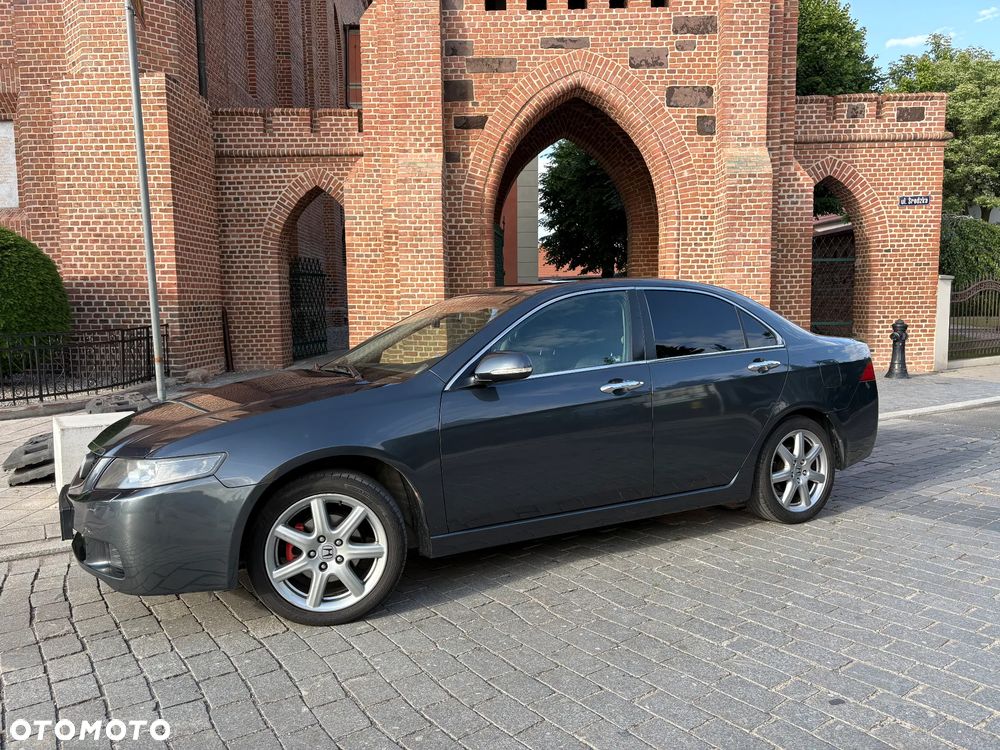 Honda Accord 2.0 Comfort - 12
