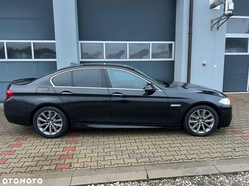 BMW Seria 5 525d xDrive Sport-Aut Luxury Line - 9