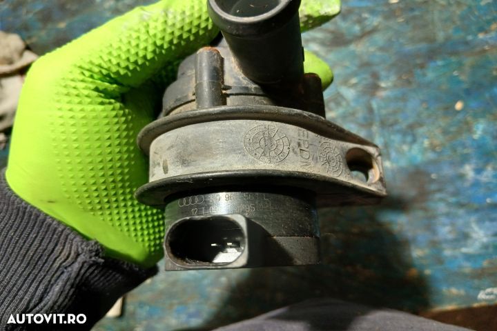 Pompa recirculare apa 1K0965561L 1K0965561L Skoda Fabia 5J [facelift] - 9
