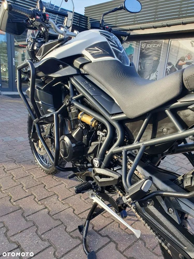 Triumph Tiger - 7