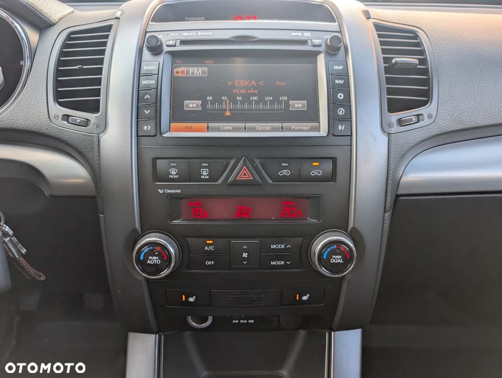 Kia Sorento 2.0 CRDI M - 29