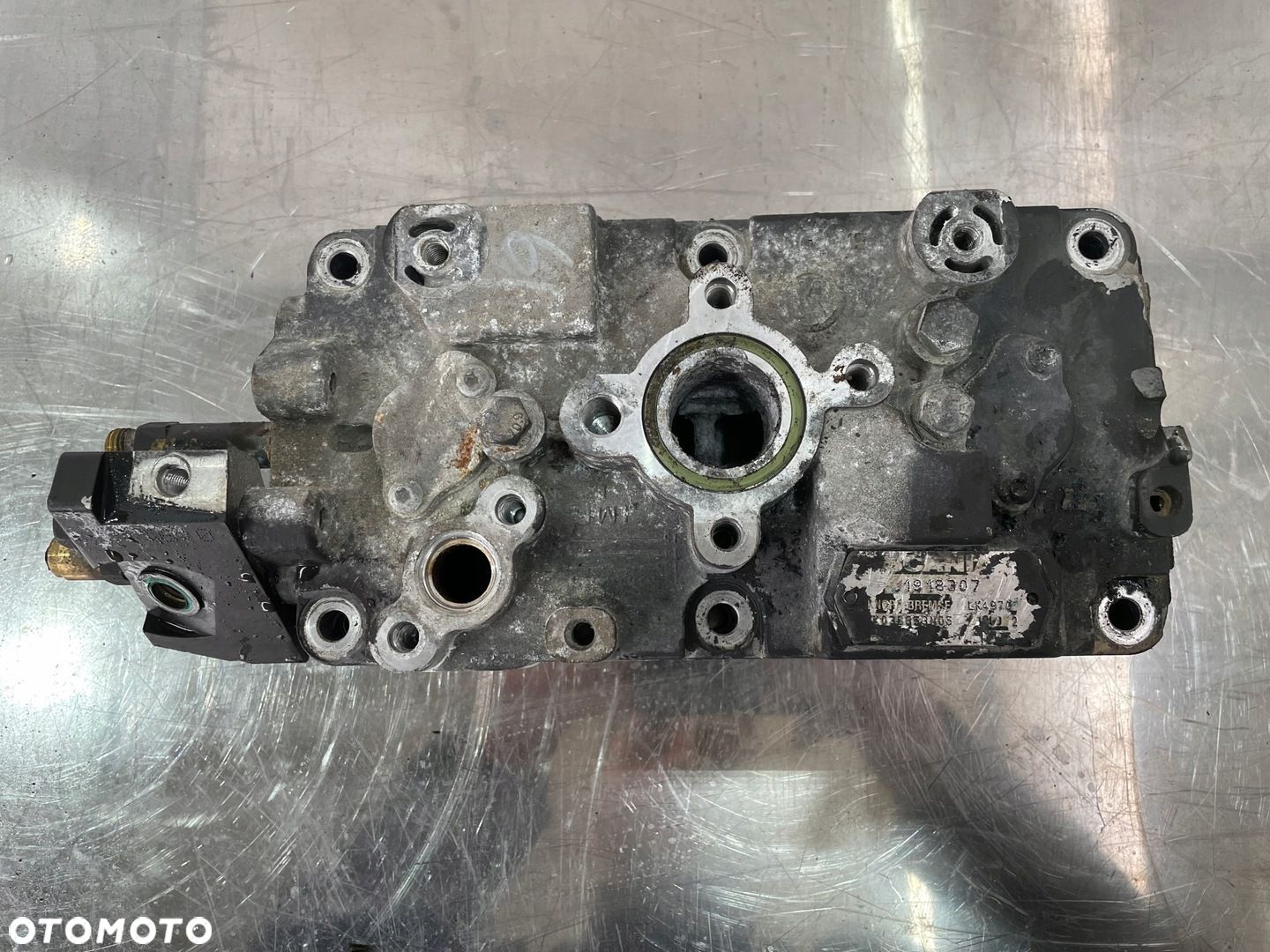 Głowica Sprężarki Powietrza Scania R 730 V8 1918307 - 1