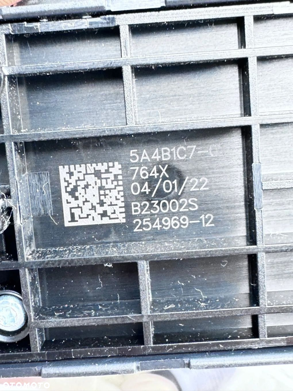 PRZEŁĄCZNIK PANEL STEROWANIA PODNOŚNIKA SZYB KIEROWCY LEWY BMW U06 U11 X1 - 4