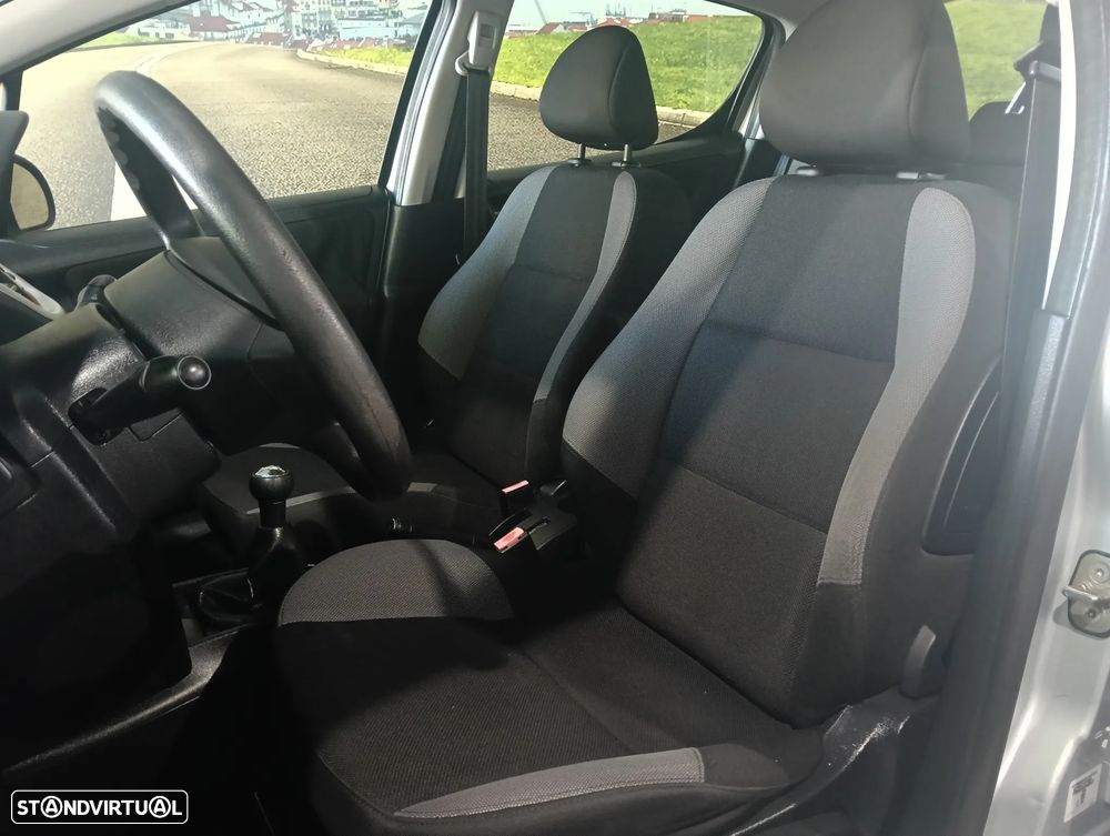 Peugeot 207 1.4 16V Open - 19