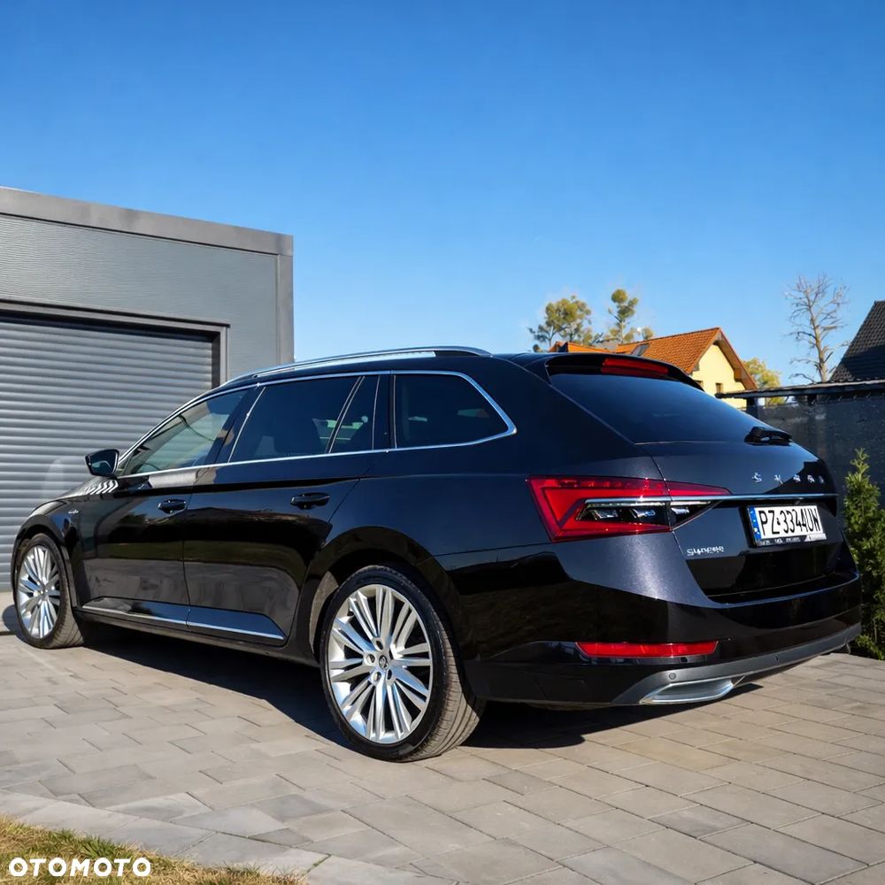 Skoda Superb 2.0 TDI SCR L&K DSG - 2