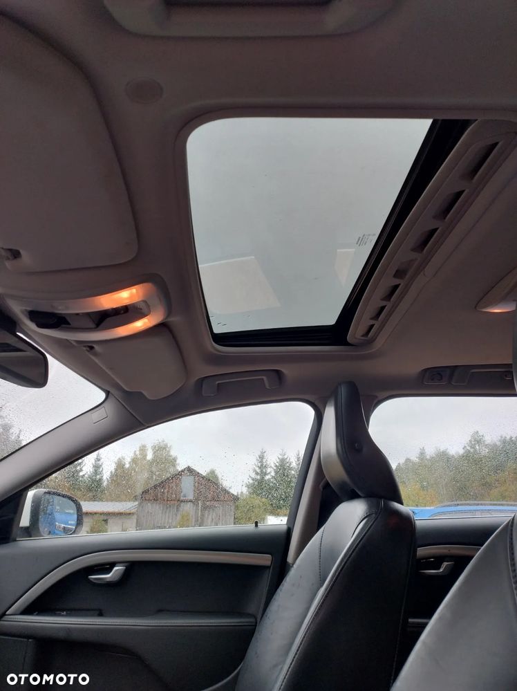 Volvo V70 D4 Momentum - 29