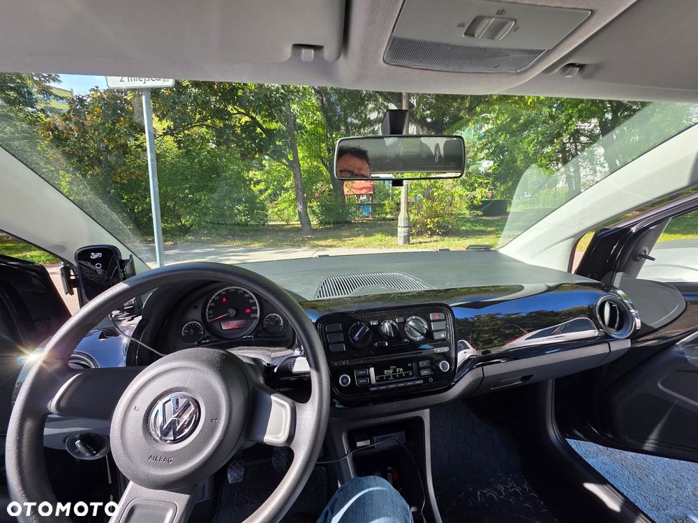 Volkswagen up! - 8