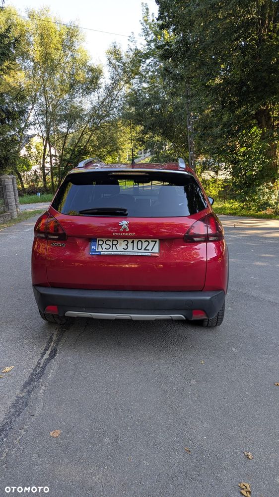 Peugeot 2008 1.2 Pure Tech GPF Allure S&S EAT6 - 5
