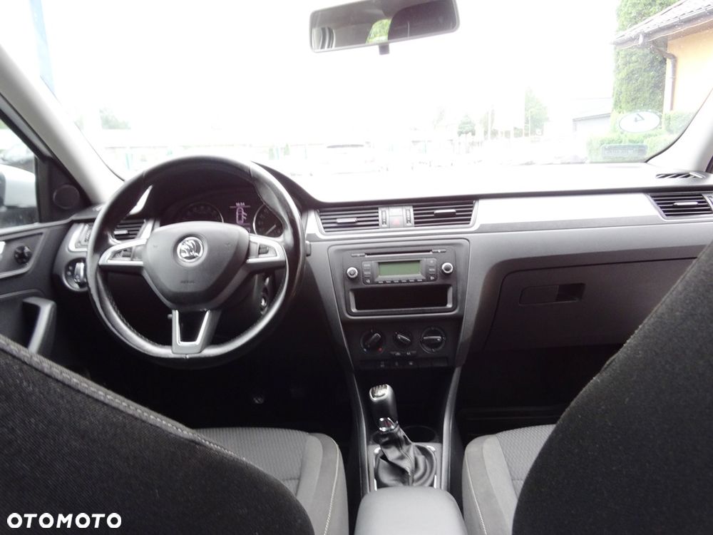 Skoda RAPID - 15