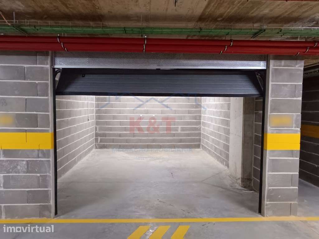 Garagem Box - Condomínio Rio Park, Portimão - Grande imagem: 2/3