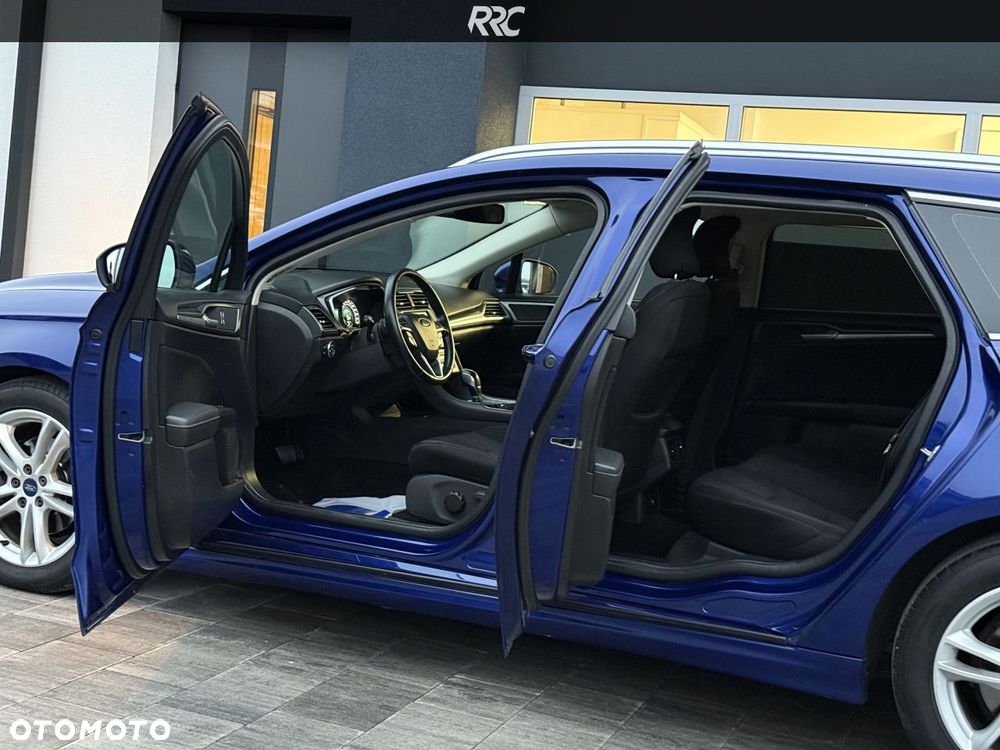 Ford Mondeo 2.0 TDCi Titanium PowerShift - 19