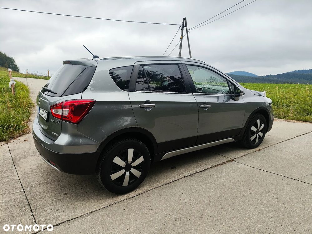 Suzuki SX4 S-Cross 1.4 T Premium 4WD - 5