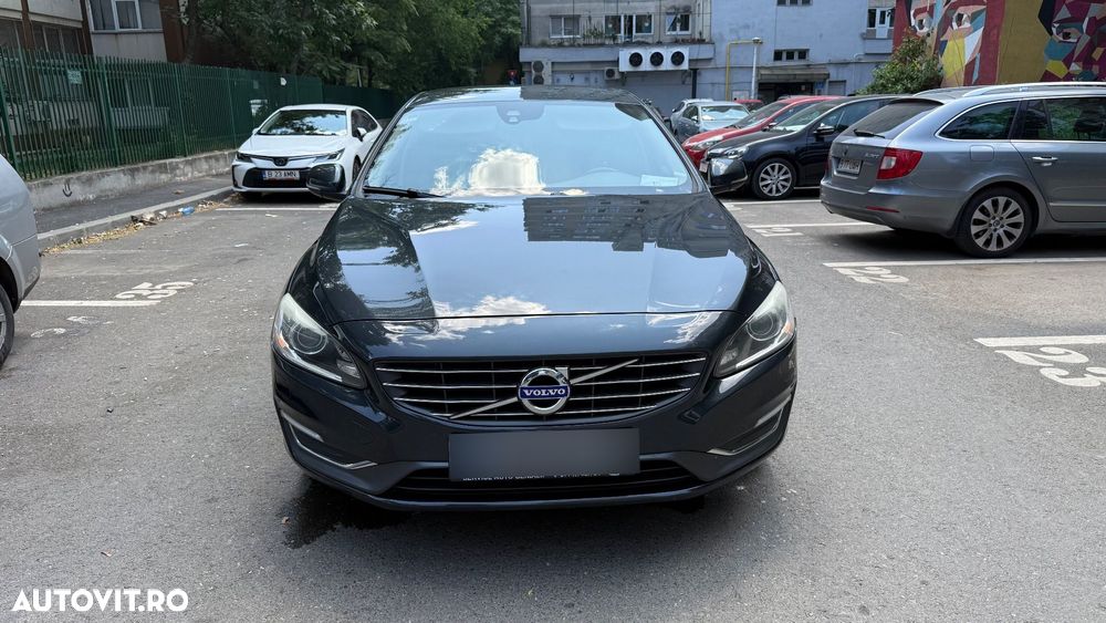 Volvo V60 D4 Geartronic Momentum - 13