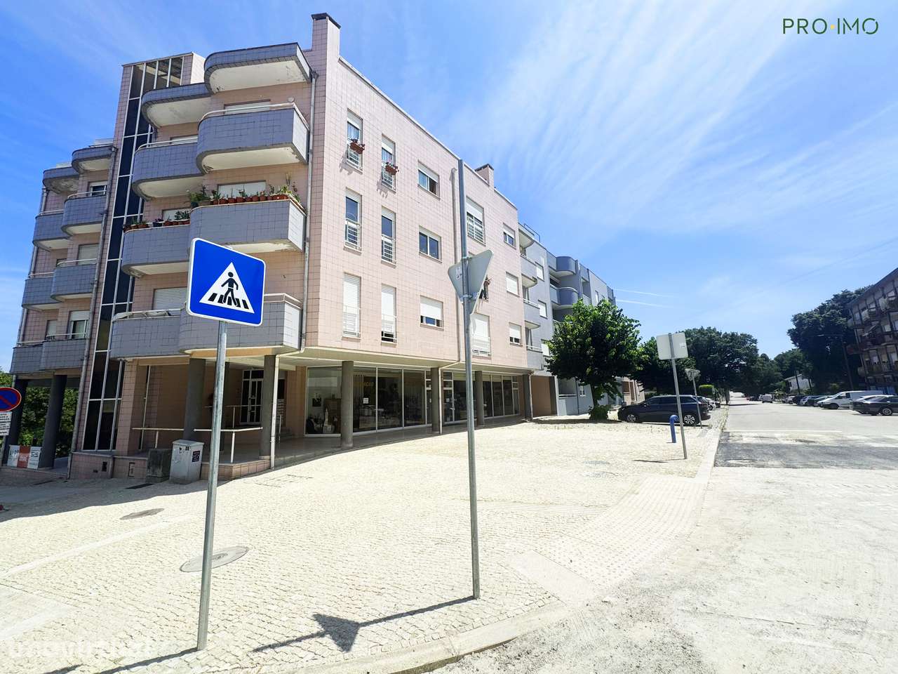 Apartamento T3 com Garagem Fechada - Grande imagem: 2/30