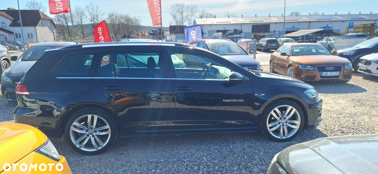 Volkswagen Golf - 4