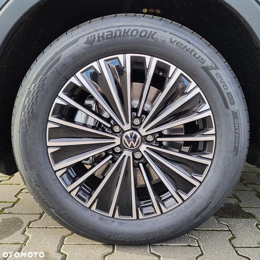 Volkswagen Tiguan - 27