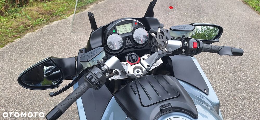 Kawasaki GTR - 7