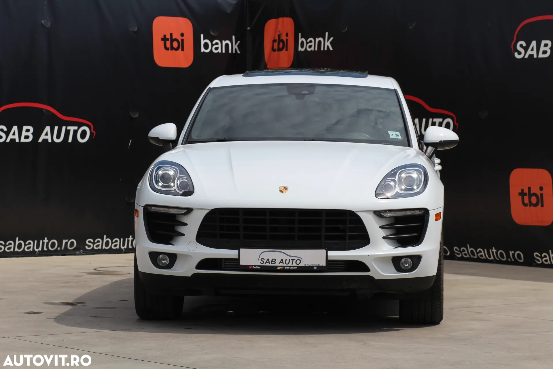 Porsche Macan Standard - 3
