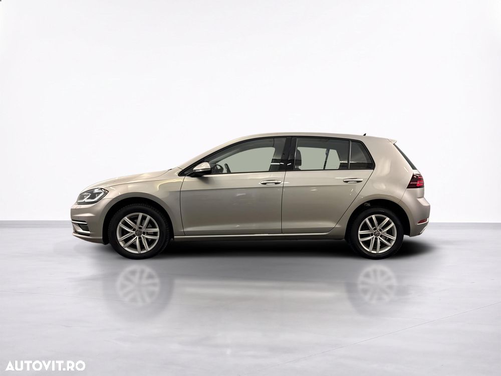 Volkswagen Golf - 3